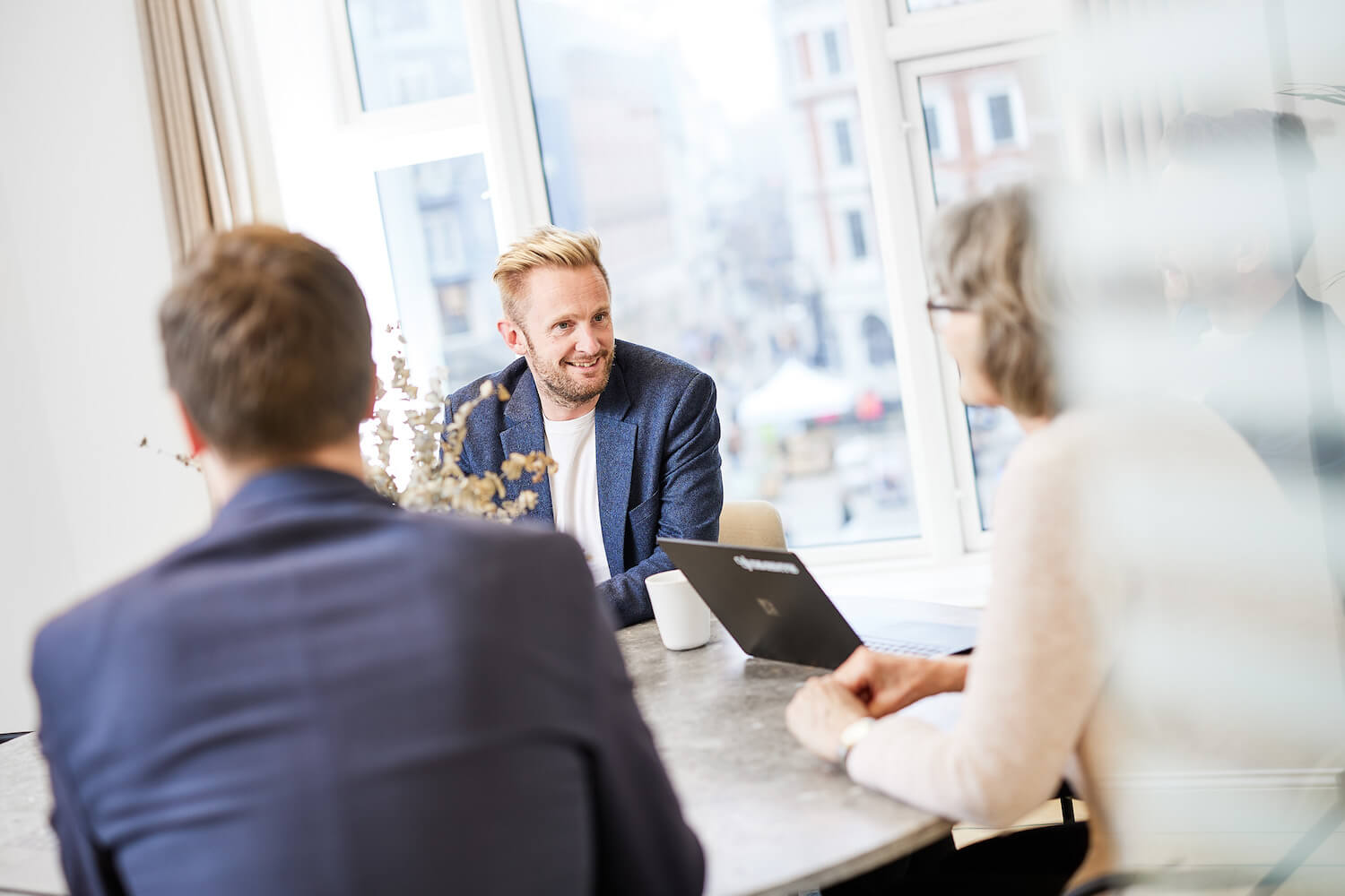 Formuerådgivere i Hemonto holder møde